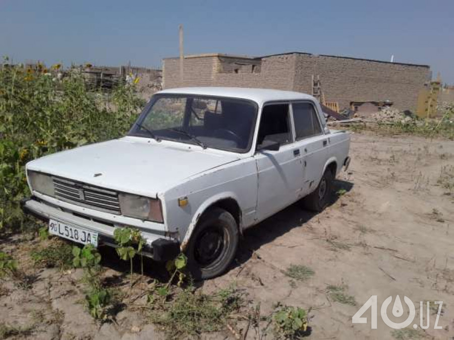 LADA (ВАЗ) 2105