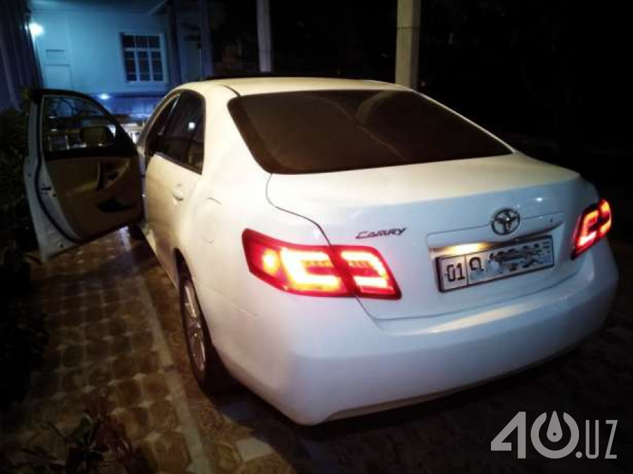 Toyota Camry VI (XV40)