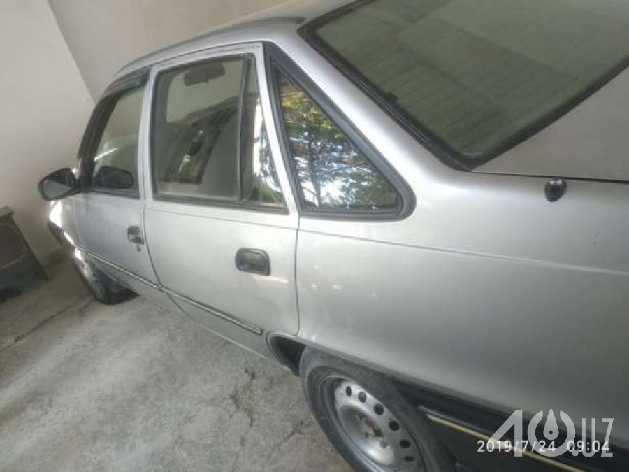 Daewoo Uz Nexia I (SOHC)