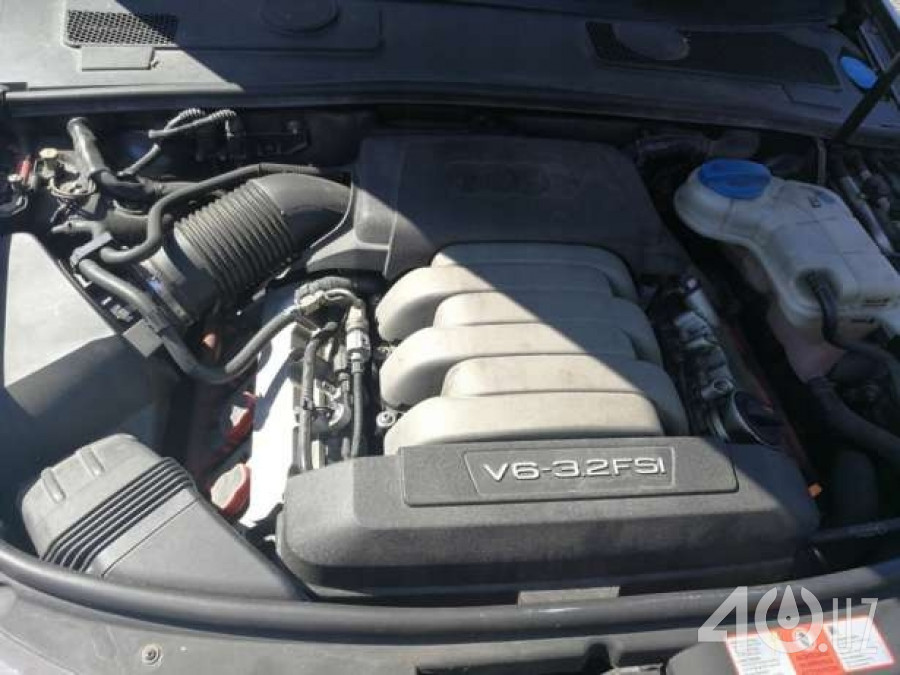 Audi A6 III (C6)