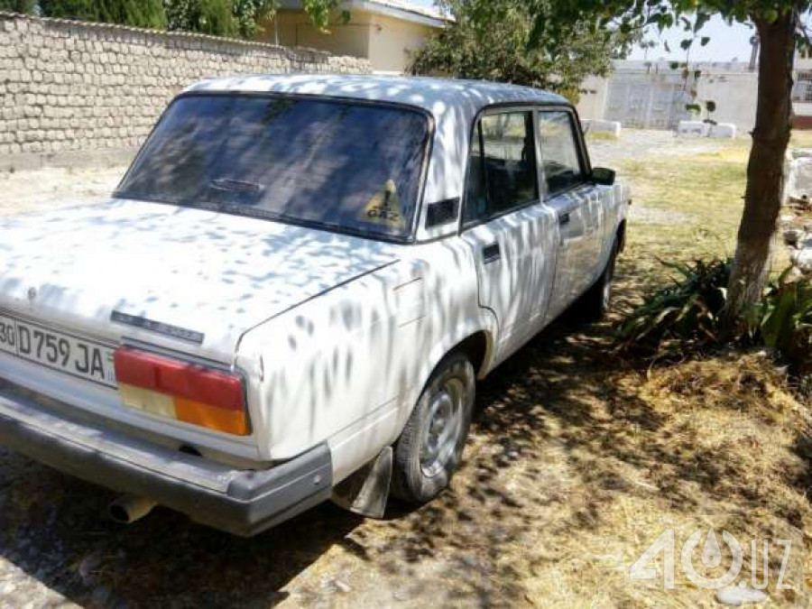 LADA (ВАЗ) 2107