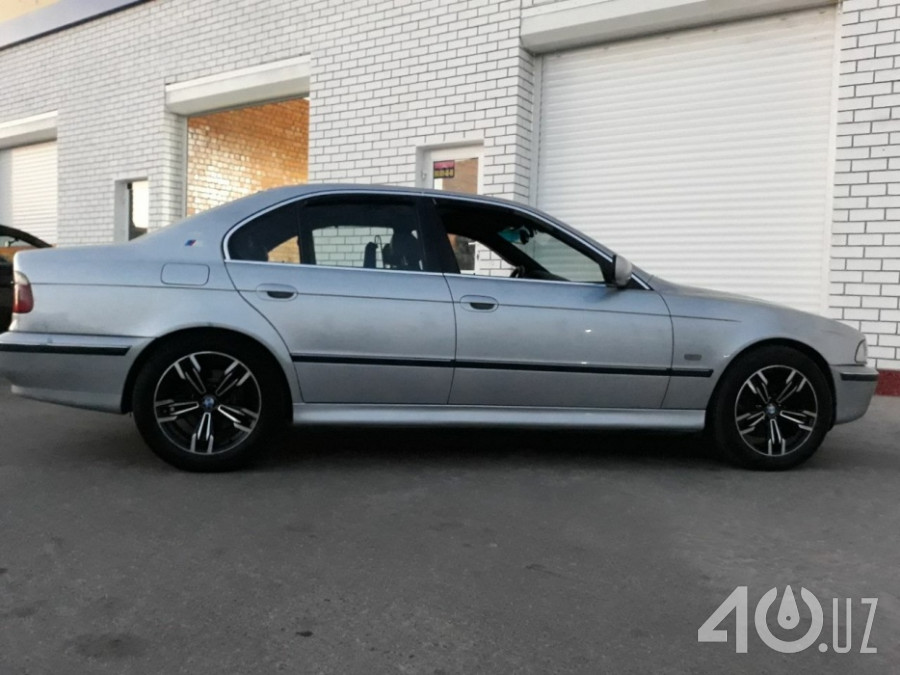 BMW 5 серия IV (E39)