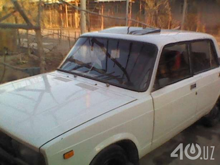 LADA (ВАЗ) 2105