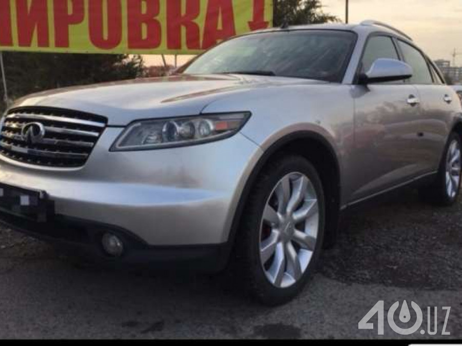 Infiniti FX I (S50)