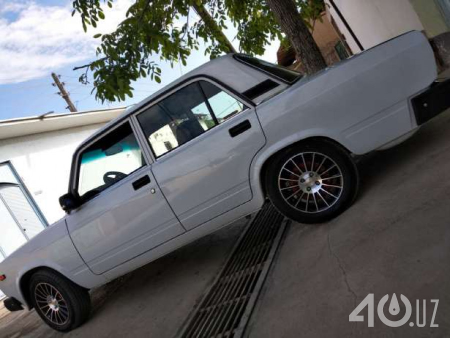 LADA (ВАЗ) 2107