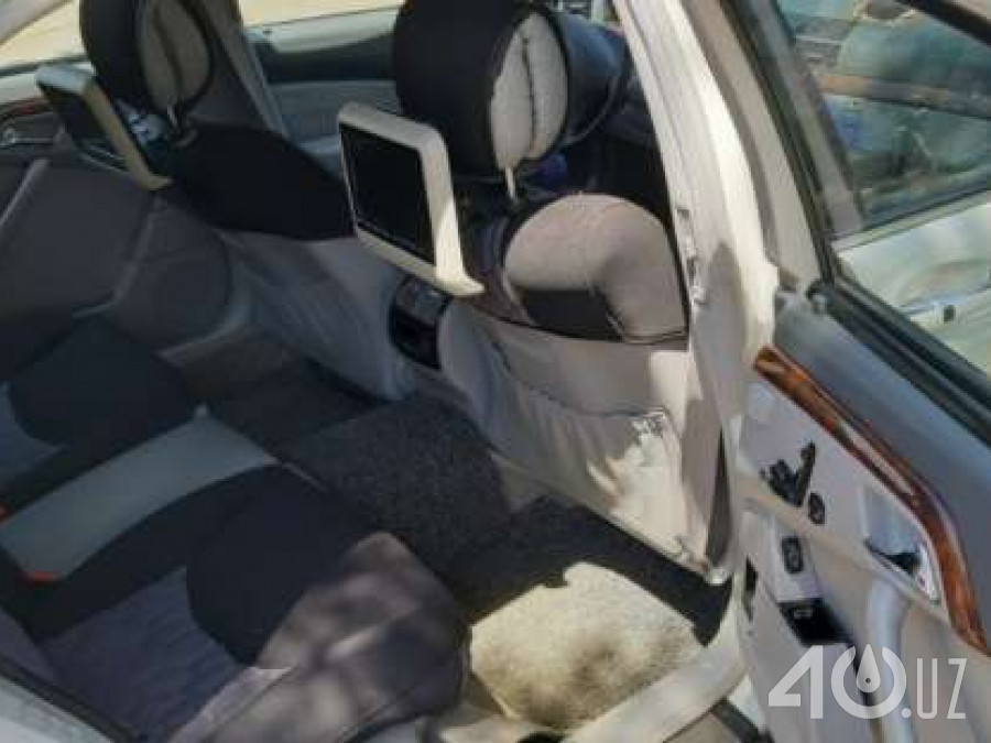 Mercedes-Benz S-klasse IV (W220)