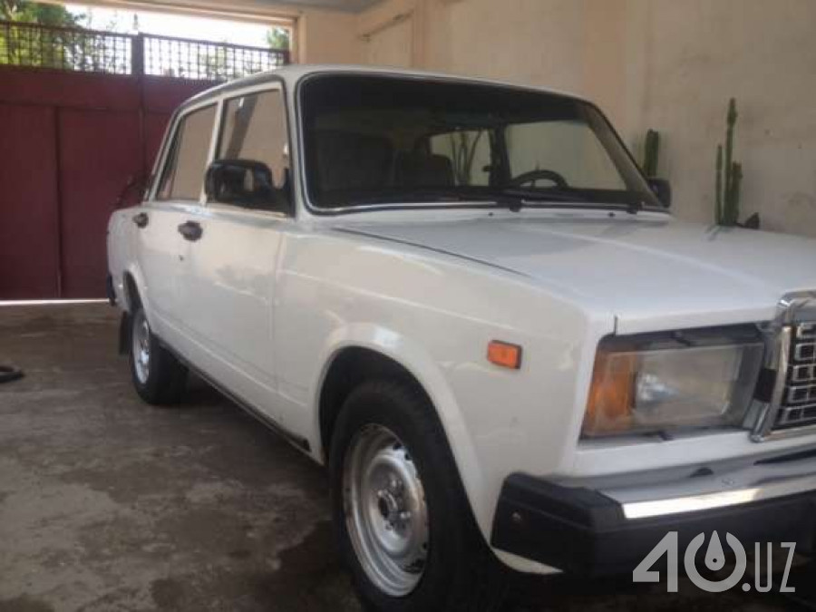 LADA (ВАЗ) 2105