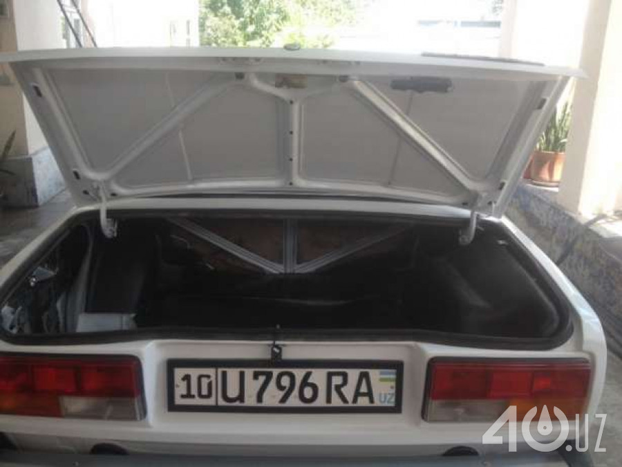 LADA (ВАЗ) 2105