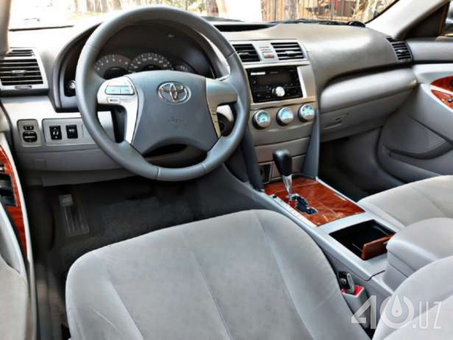 Toyota Camry VI (XV40)