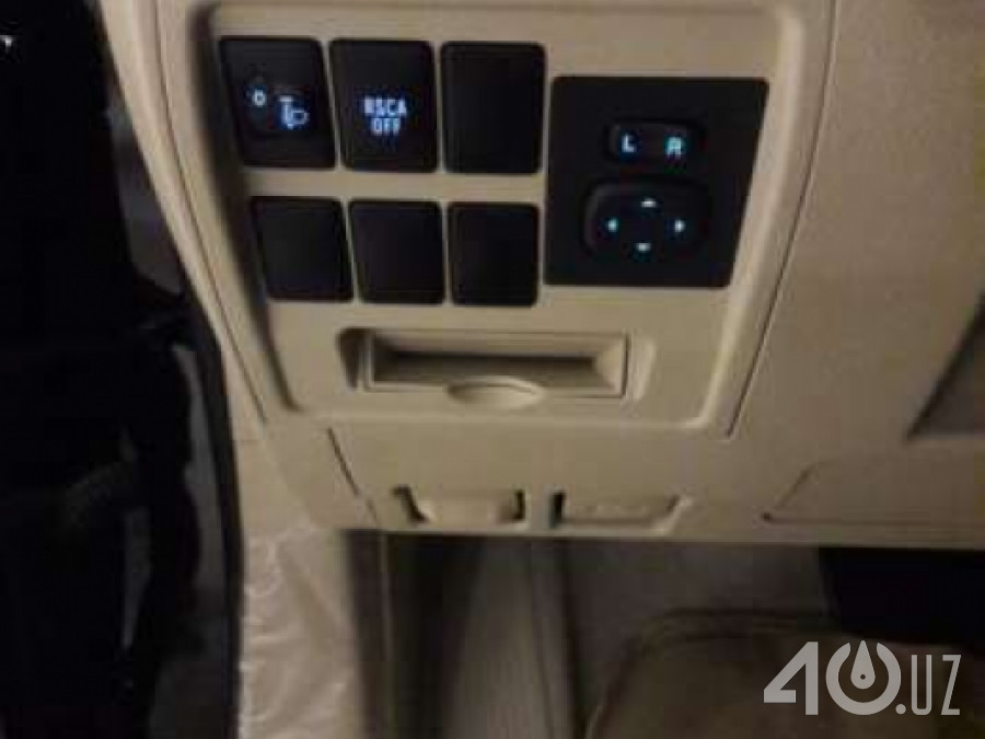 Toyota Land Cruiser 200 Series Рестайлинг 2