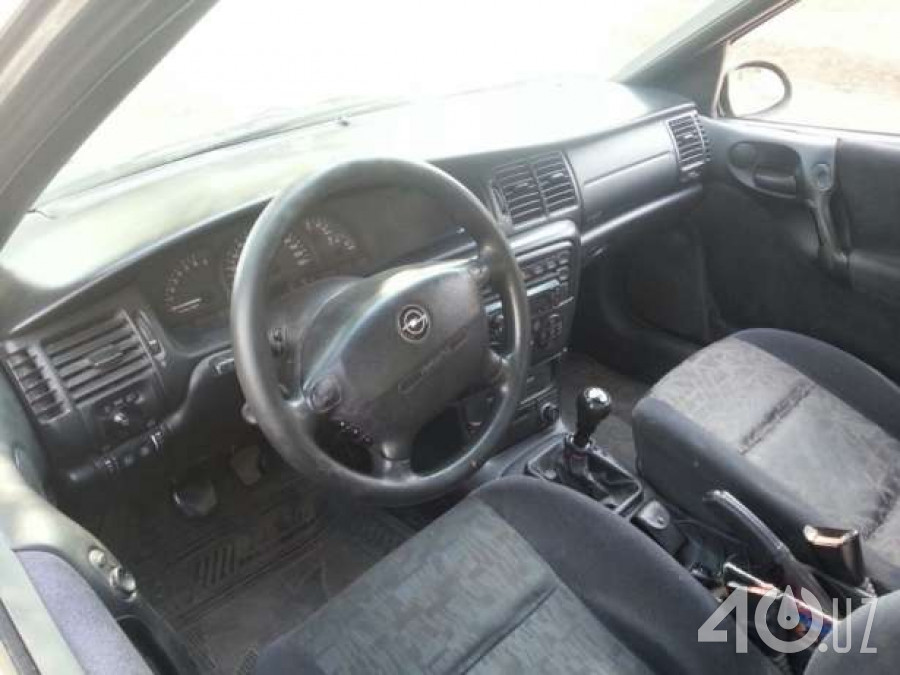 Opel Vectra B
