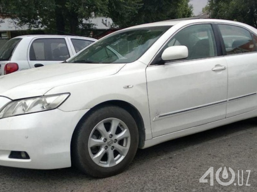 Toyota Camry VI (XV40)
