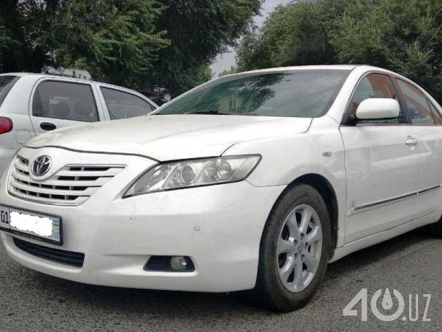 Toyota Camry VI (XV40)