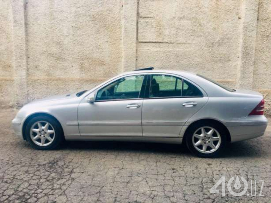 Mercedes-Benz C-klasse II (W203)