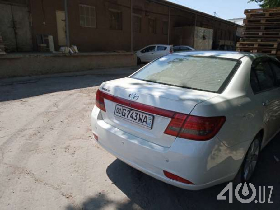 Chevrolet Uz Epica I