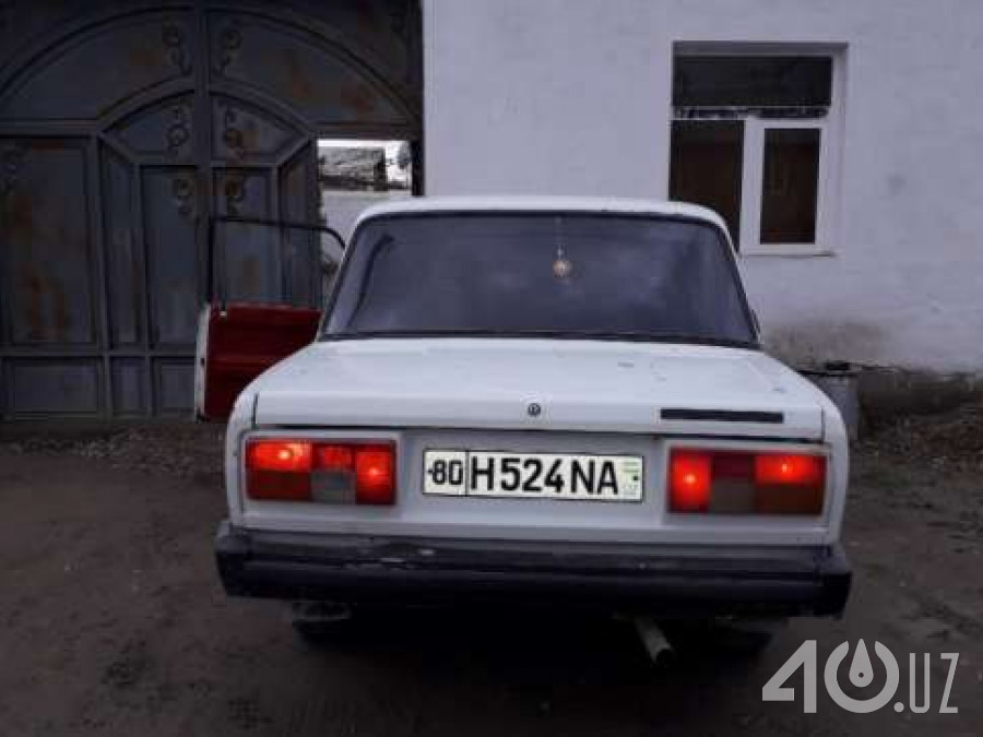 LADA (ВАЗ) 2105