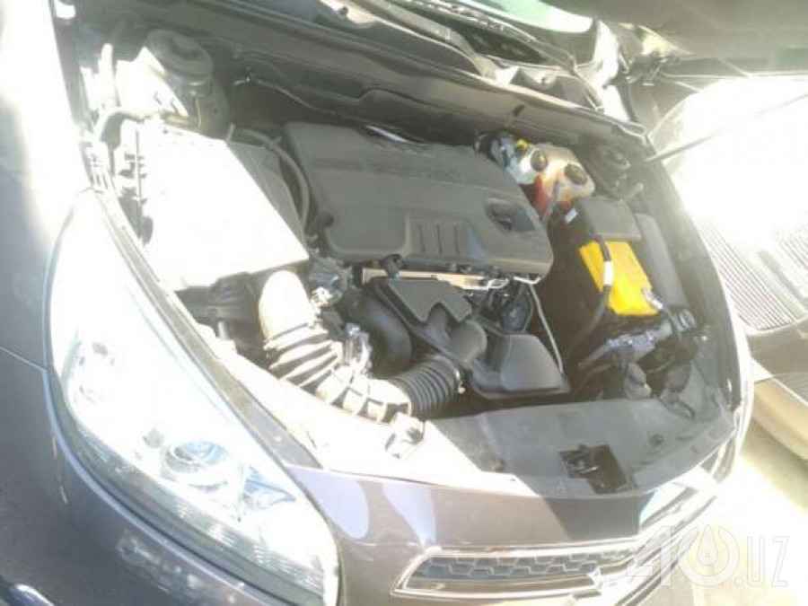 Chevrolet Uz Malibu I