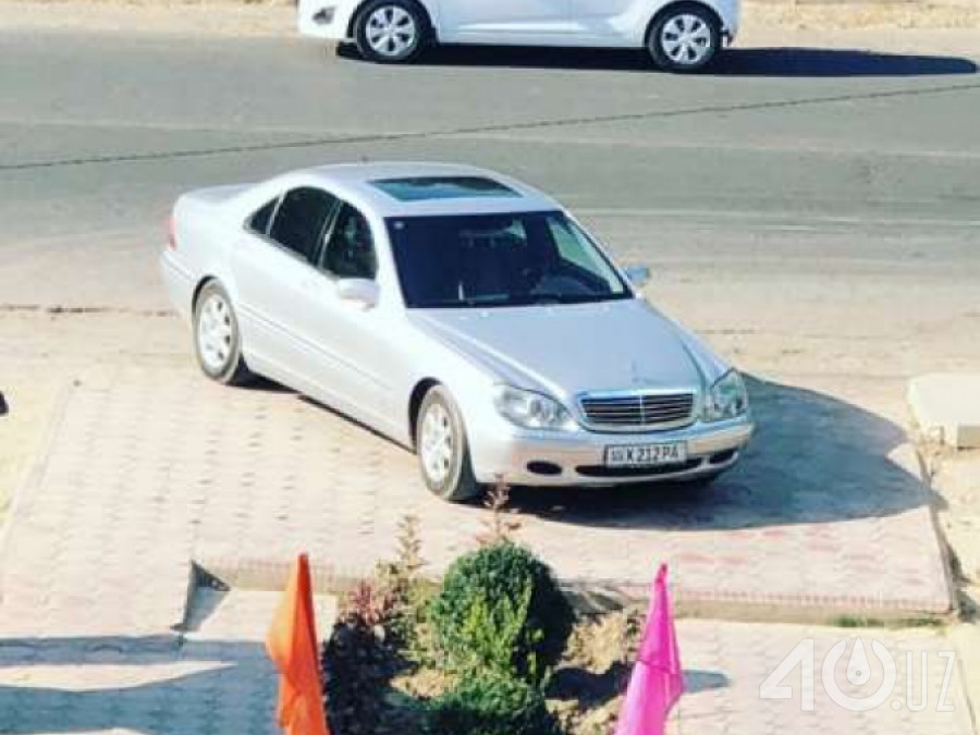 Mercedes-Benz S-klasse IV (W220)