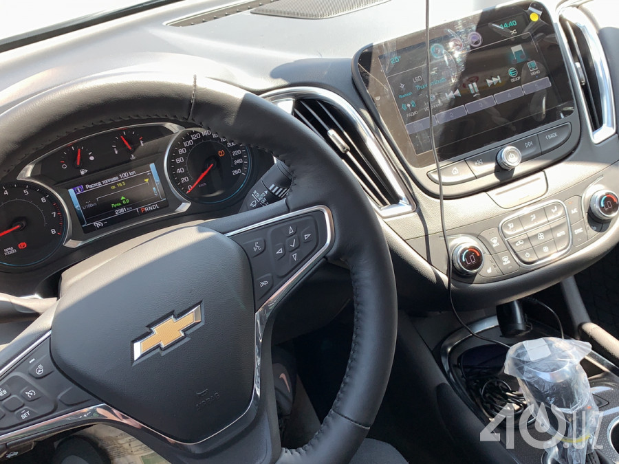 Chevrolet Uz Malibu II