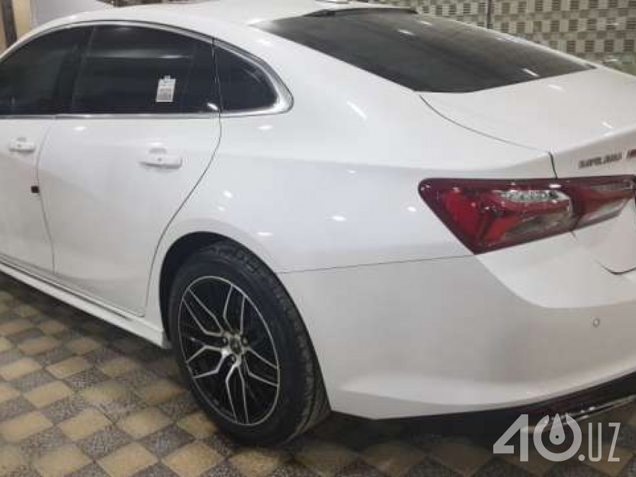 Chevrolet Uz Malibu II