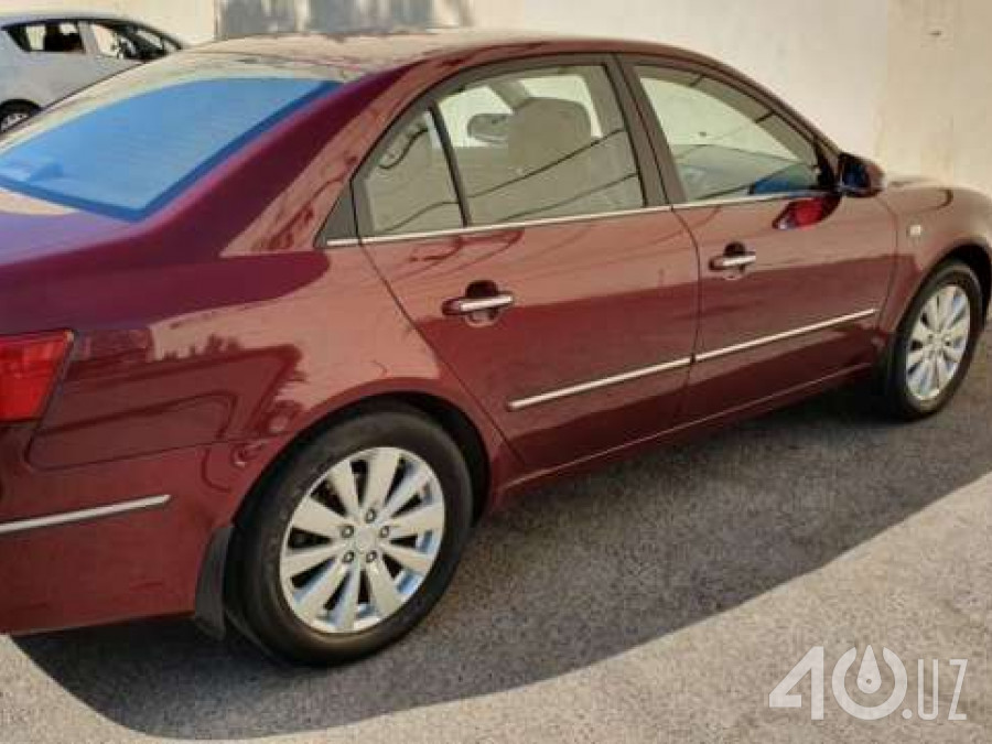 Hyundai Sonata V (NF)