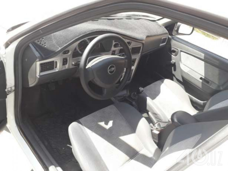 Chevrolet Uz Nexia II