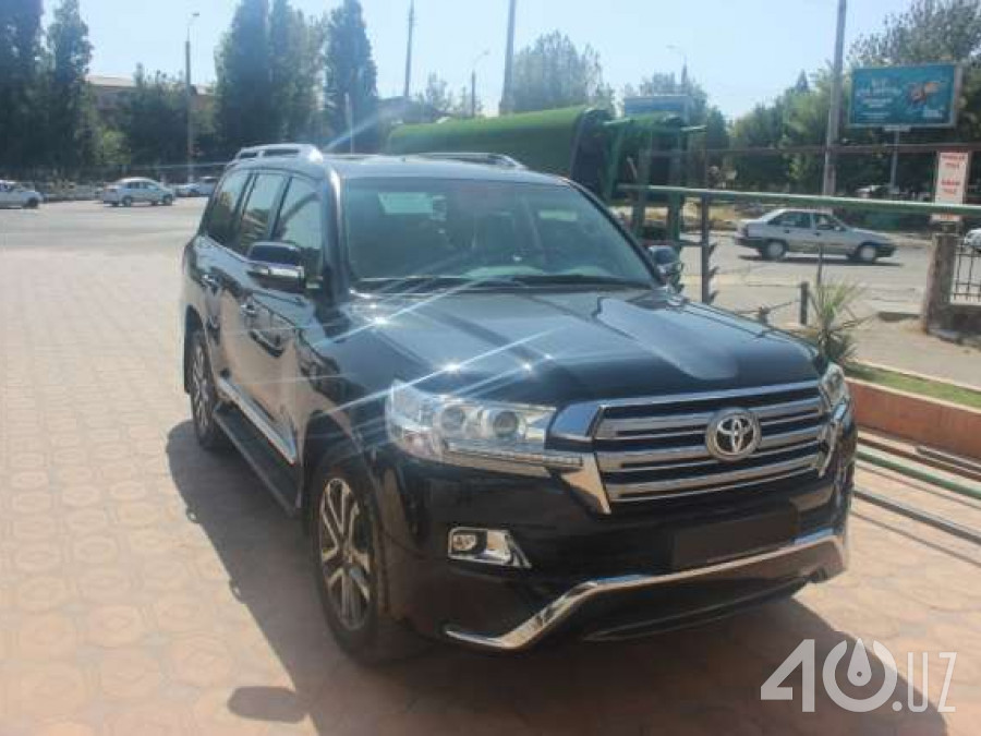 Toyota Land Cruiser 200 Series Рестайлинг 2