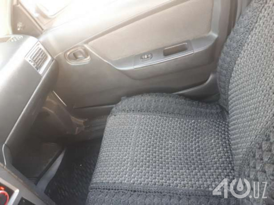 Chevrolet Uz Nexia II