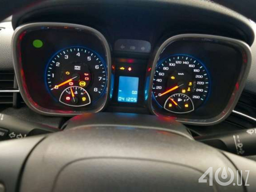 Chevrolet Uz Malibu I