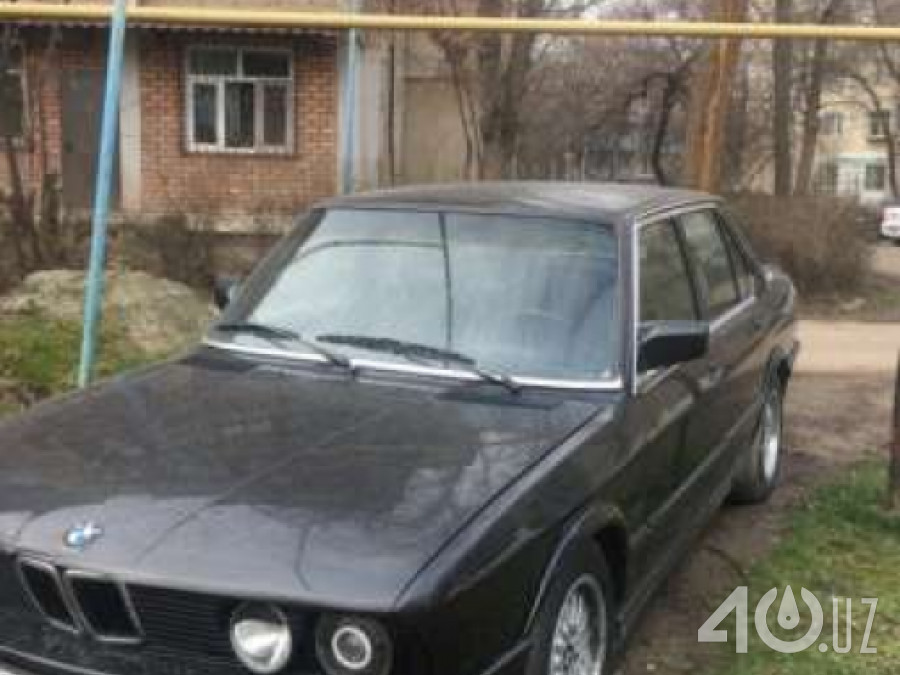 BMW 5 серия II (E28)