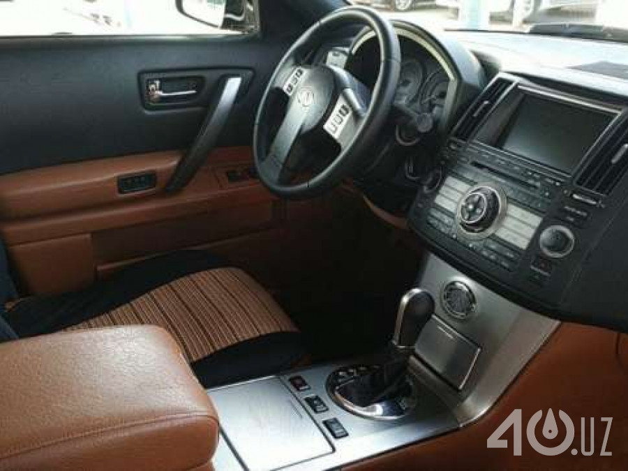 Infiniti FX I (S50)