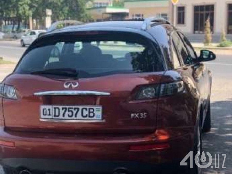 Infiniti FX I (S50)