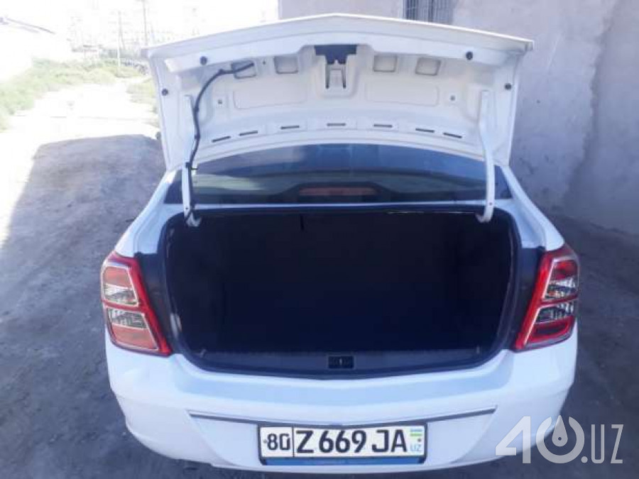 Chevrolet Uz Cobalt II