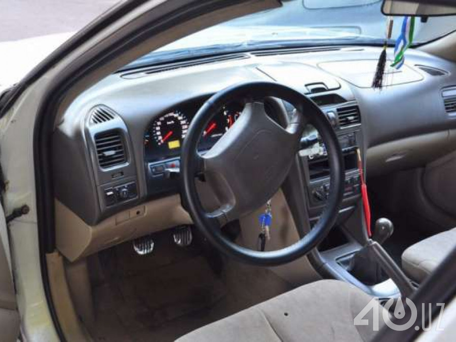 Nissan Maxima V (A33)