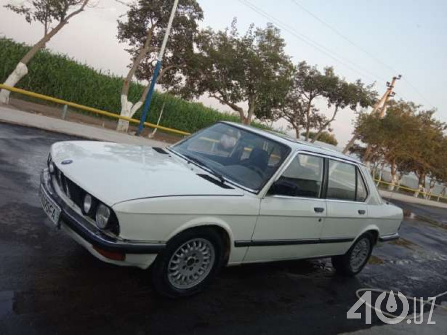 BMW 5 серия II (E28)