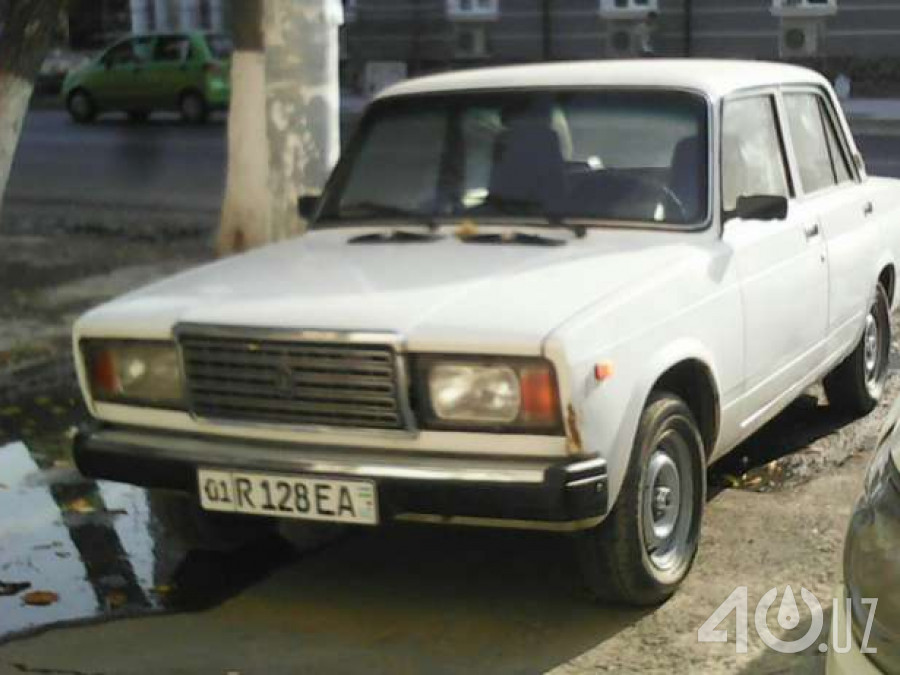 LADA (ВАЗ) 2107