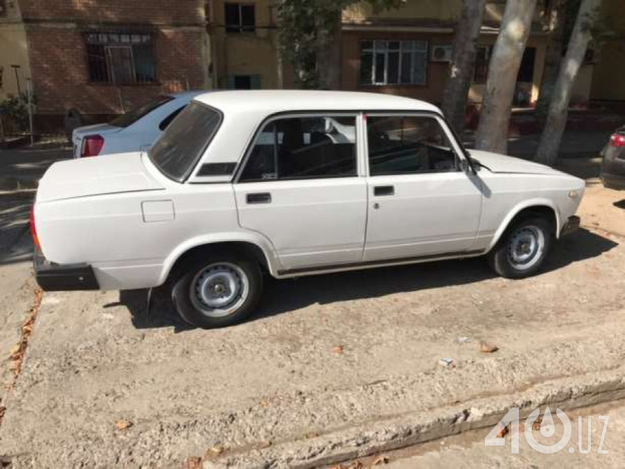 LADA (ВАЗ) 2107