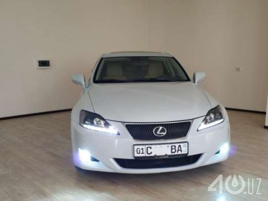 Lexus IS II