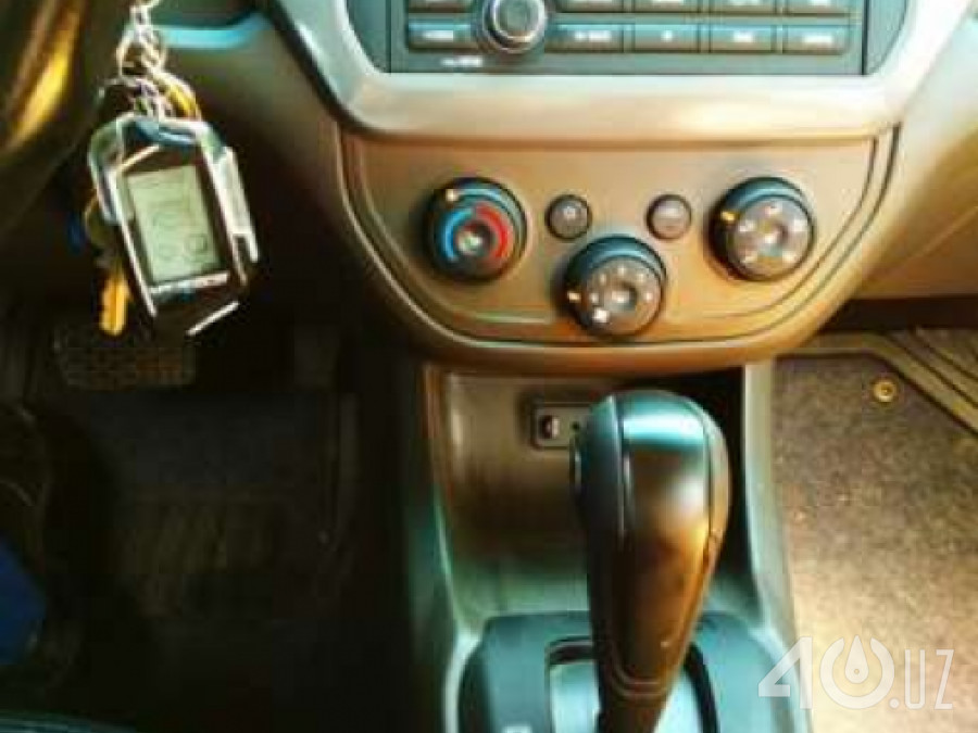 Chevrolet Uz Cobalt II