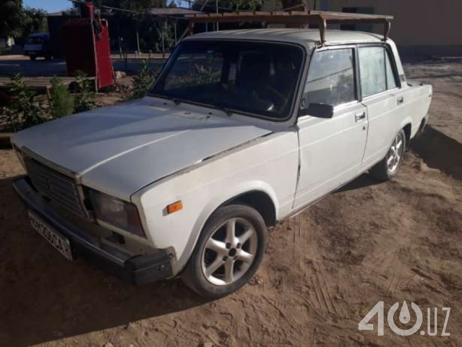 LADA (ВАЗ) 2105