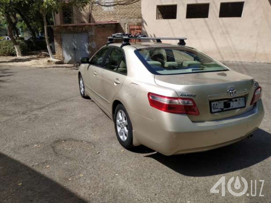 Toyota Camry VI (XV40)