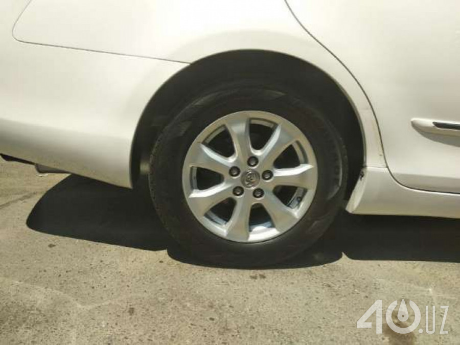Toyota Camry VI (XV40)