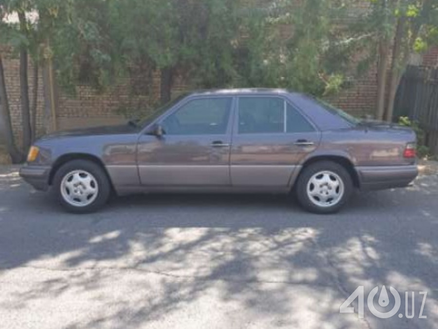 Mercedes-Benz E-klasse I (W124)
