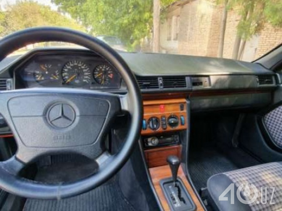 Mercedes-Benz E-klasse I (W124)
