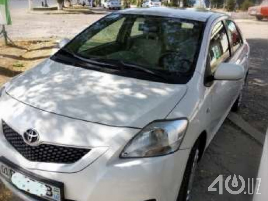 Toyota Yaris II