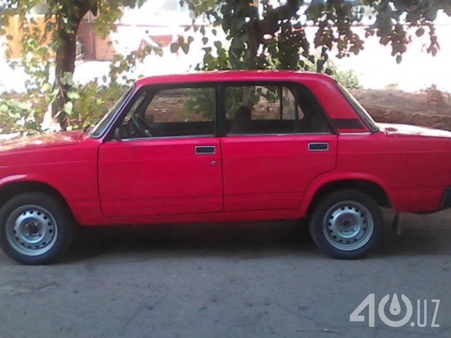 LADA (ВАЗ) 2105