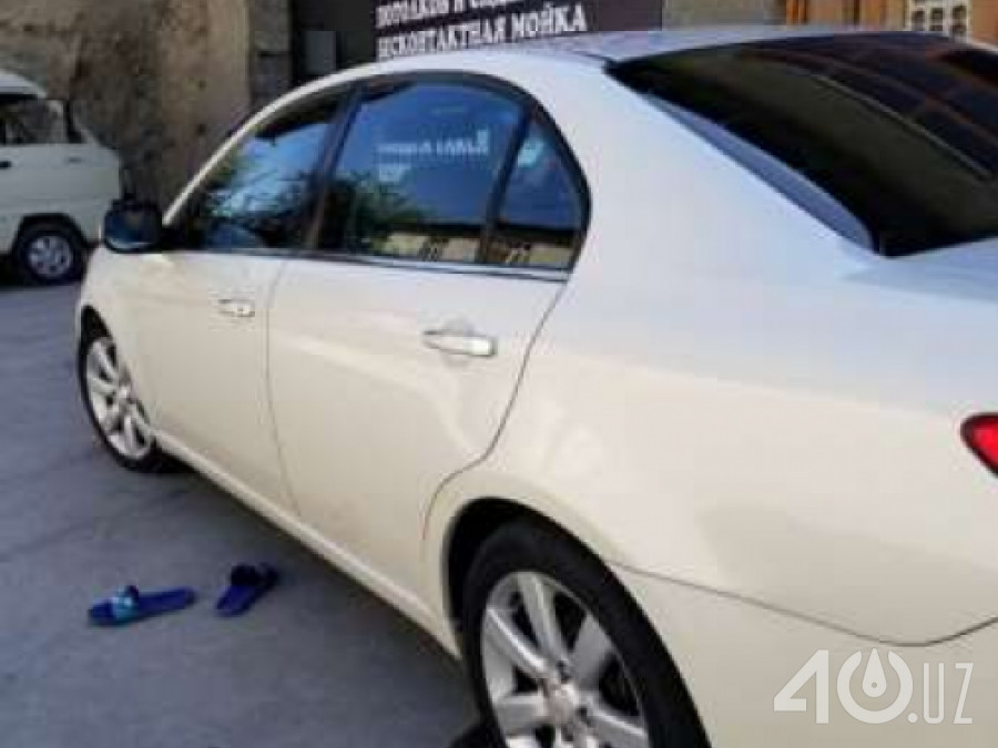 Chevrolet Uz Epica I