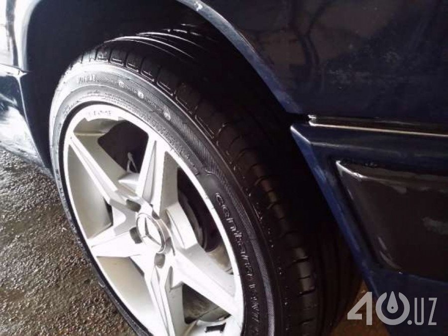 Audi A6 III (C6)