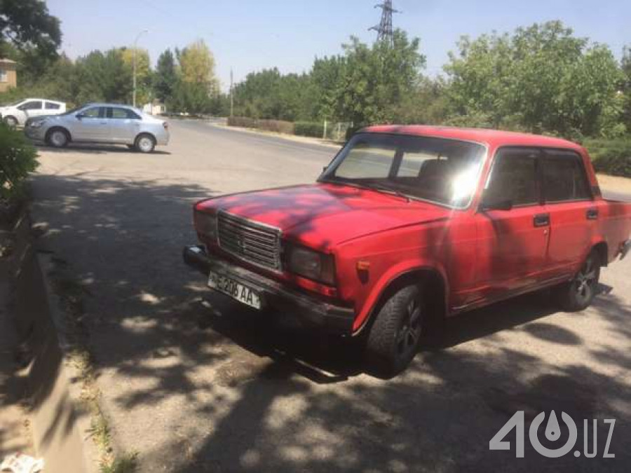 LADA (ВАЗ) 2105
