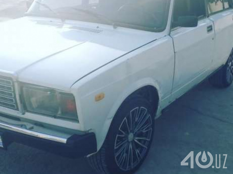 LADA (ВАЗ) 2105